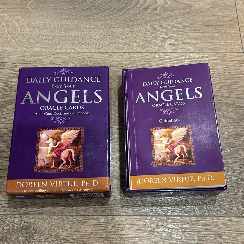 Angel Oracle Cards - Tarot style cards